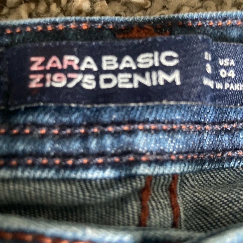 Zara Blue Skinny Jeans with Distressed Details